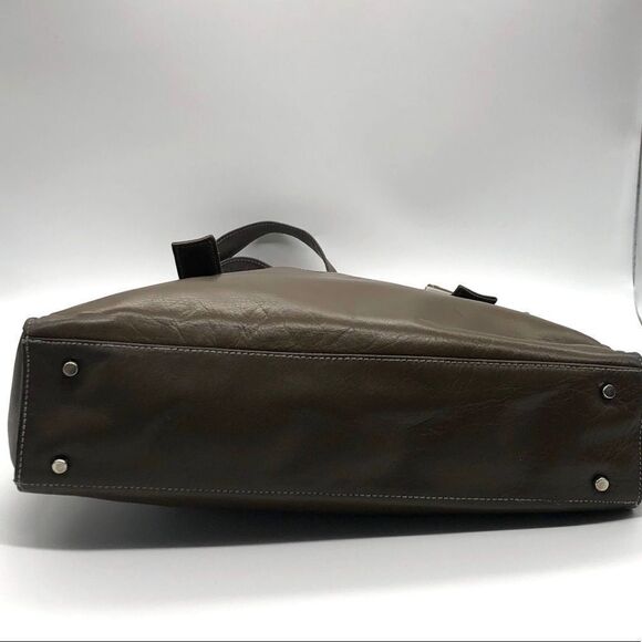 Elegant Brown Leather Tote Bag - Picture 3 of 7